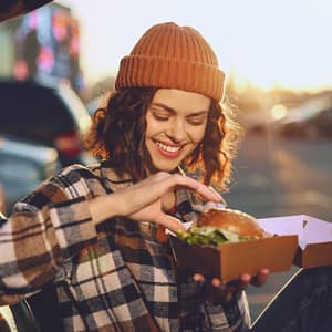 The top-rated burger and hot dog spots in the US, according to DoorDash data